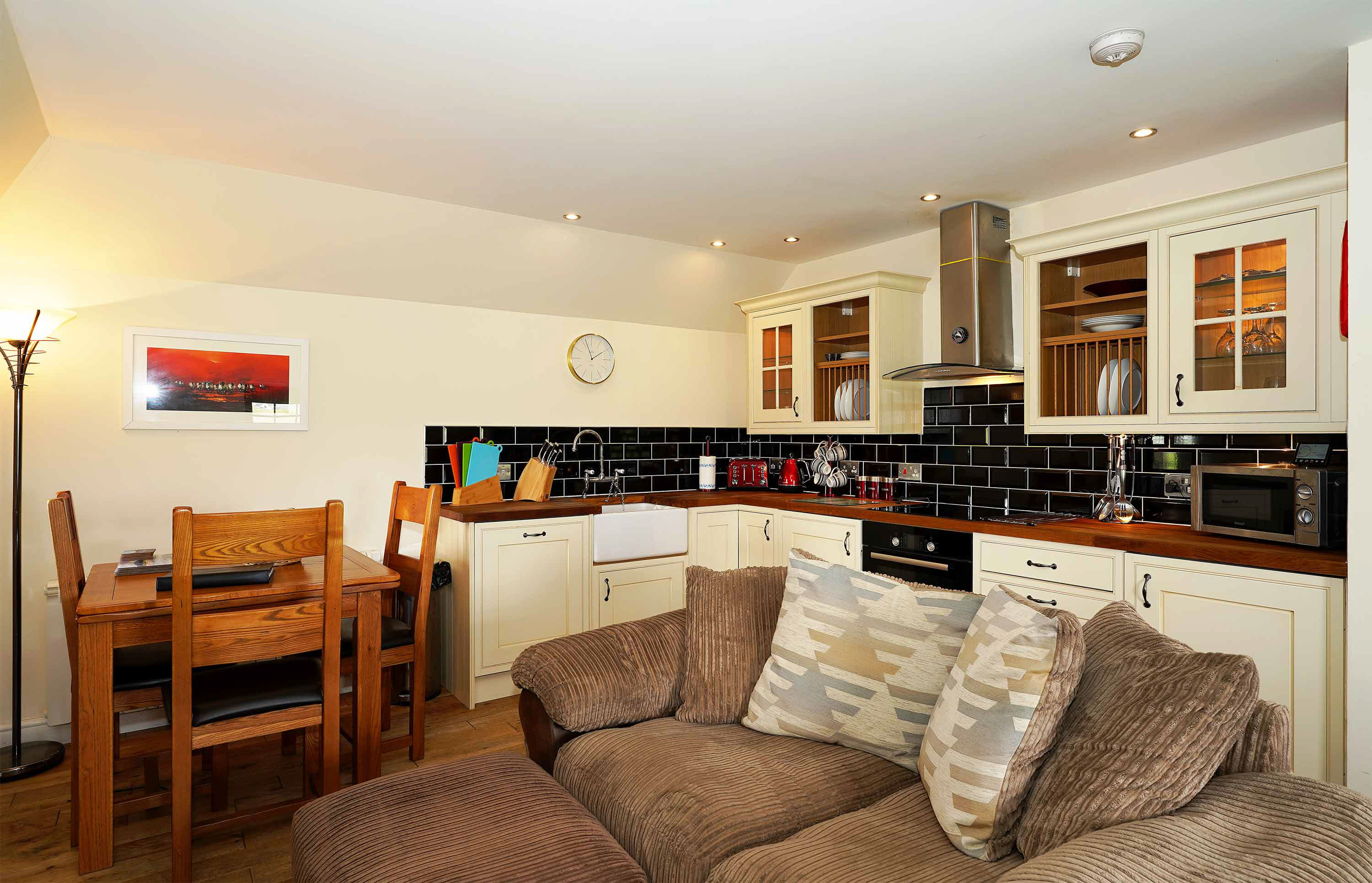 Stay in total comfort at Culla Cottage Self Catering Accomodation in Benbecula