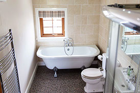 Culla Cottage Self Catering Accommodation in Benbecula contains a Spacious Bathroom